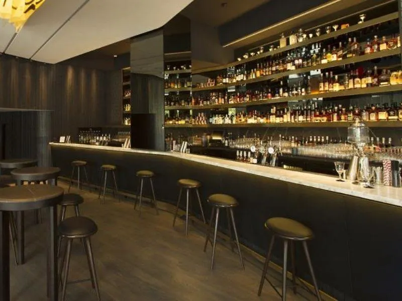 Hotel Hilton Adelaida